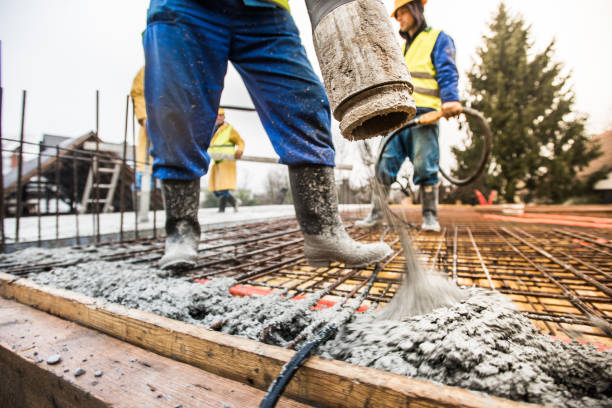 Best Commercial Concrete Contractor  in Norwich, CT